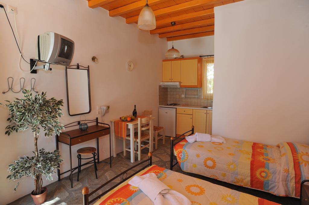 Appartement Drosoulites à Agios Ioannis  Chambre photo