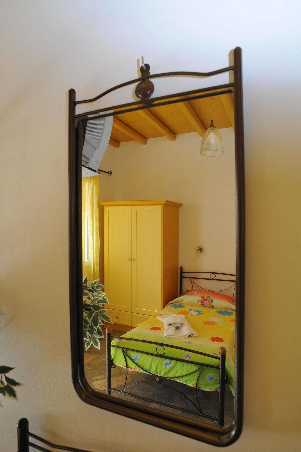 Appartement Drosoulites à Agios Ioannis  Extérieur photo